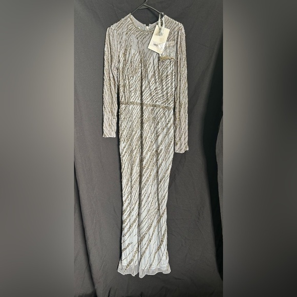 Mac Duggal 5240 NWT Long Sleeve Beaded Column Gown - Picture 4 of 14